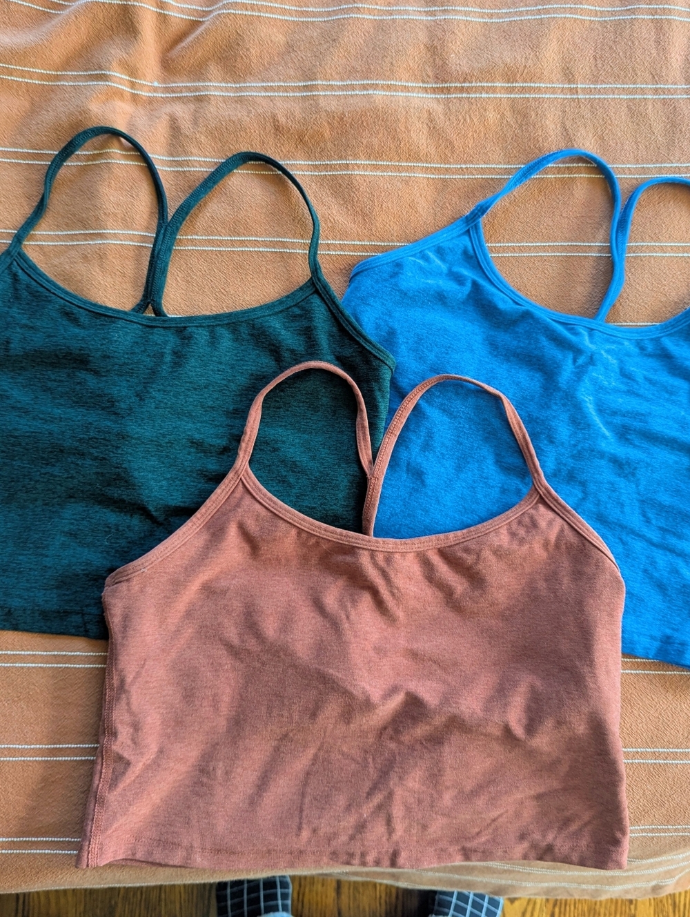 bundle of 3 Beyond Yoga space dye racer back crop tops